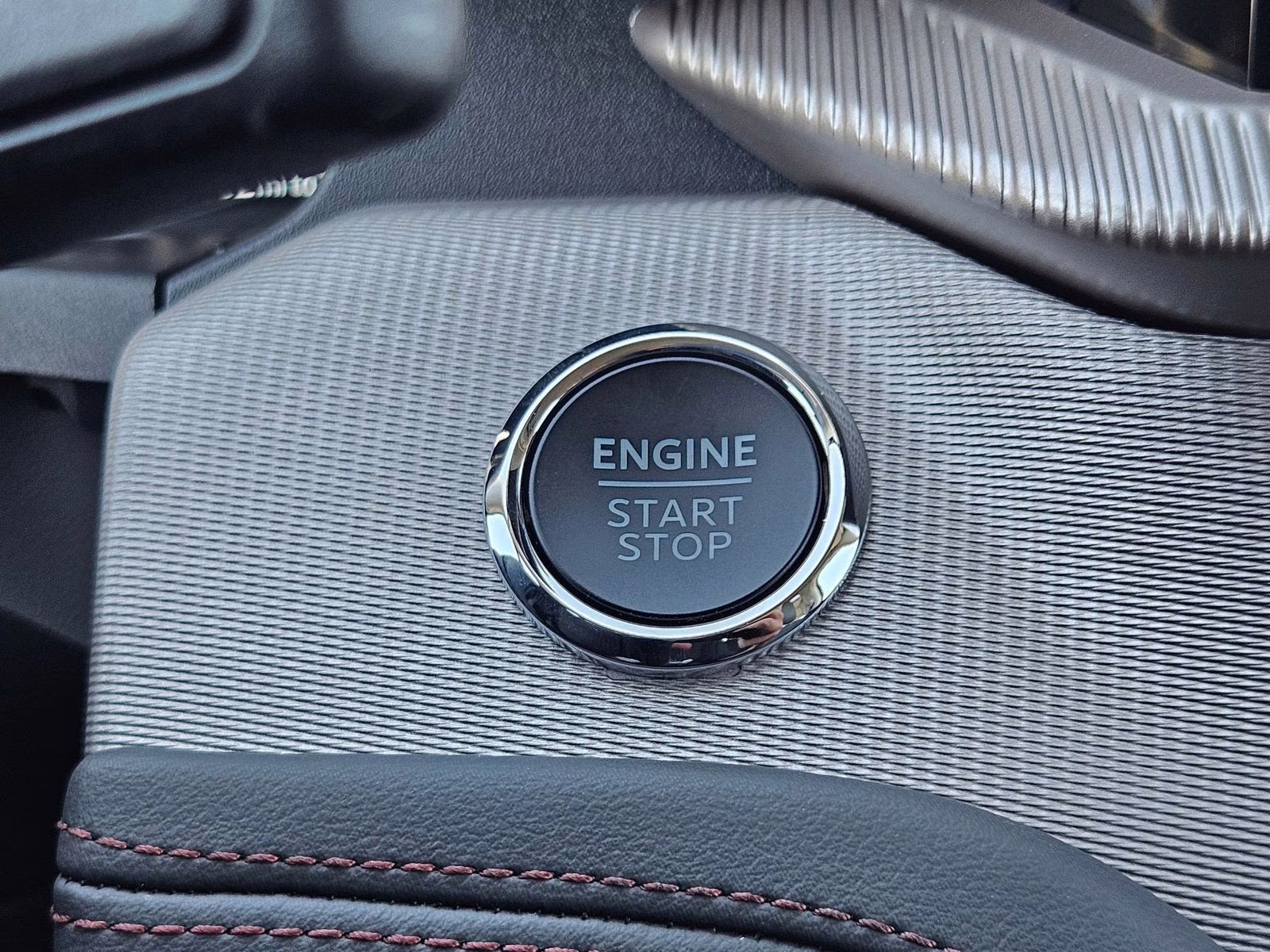 2026 Black Metallic Ford Explorer Active RWD SUV