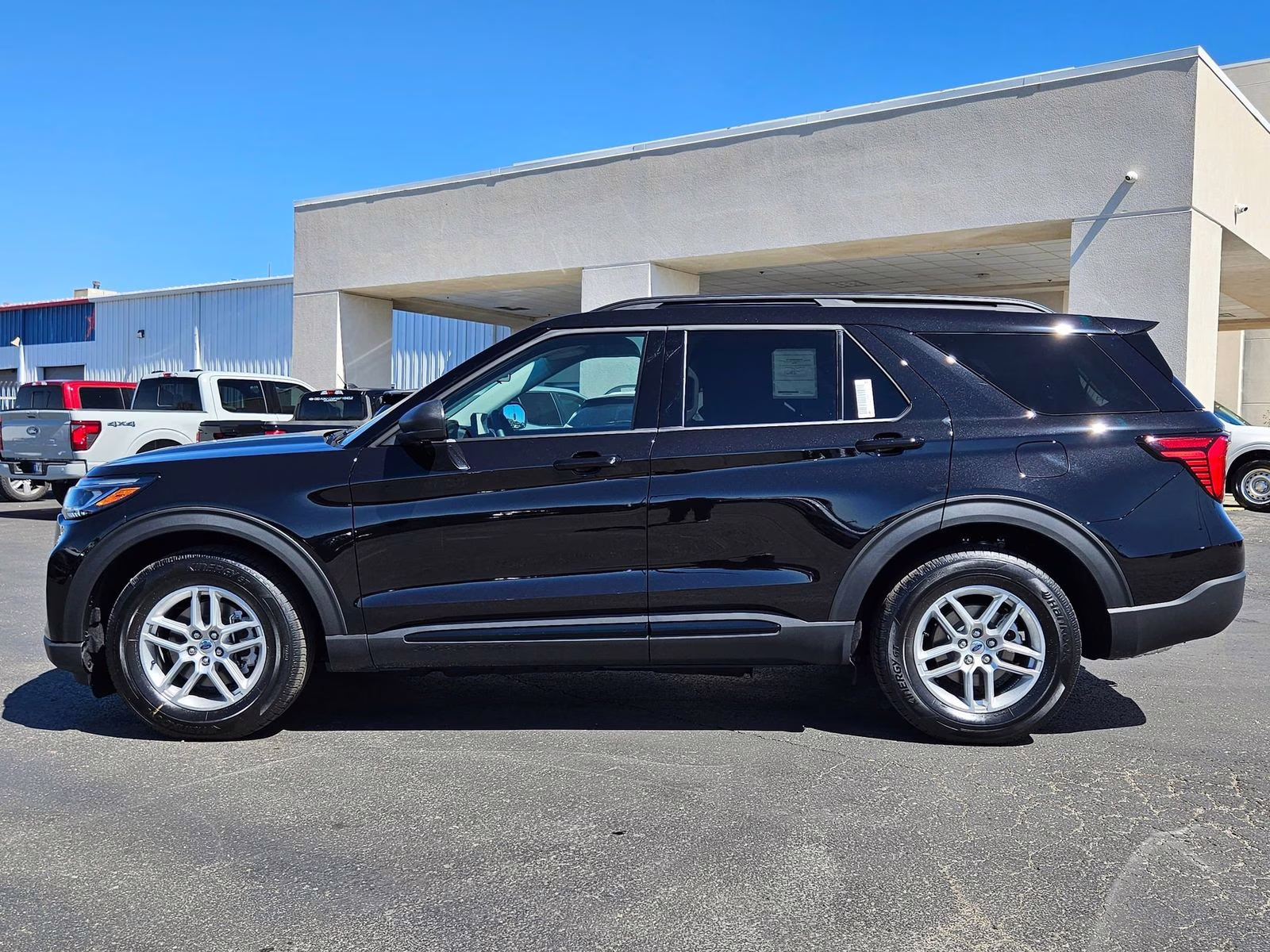 2026 Black Metallic Ford Explorer Active RWD SUV