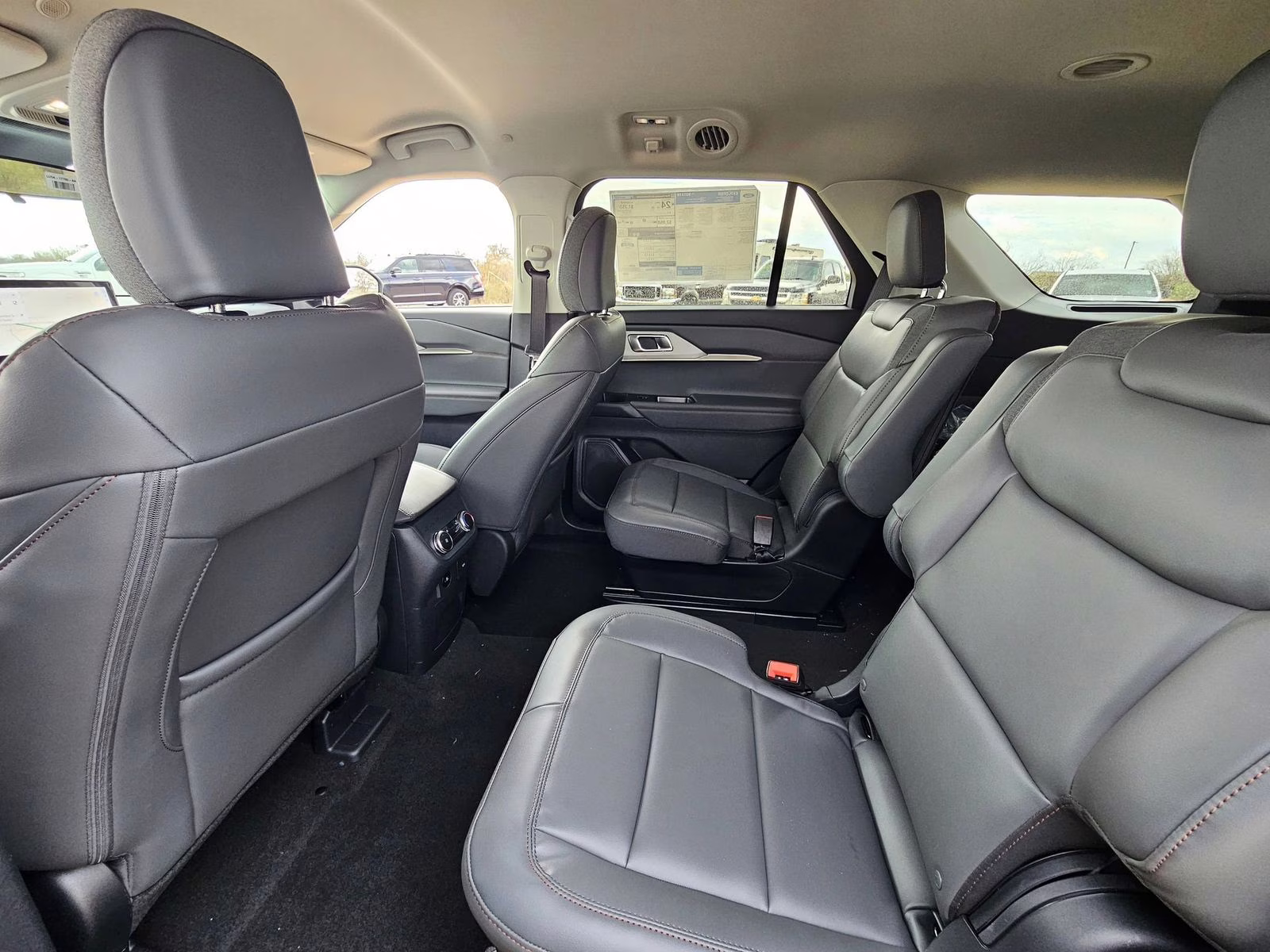 2026 Gray Metallic Ford Explorer Active RWD SUV