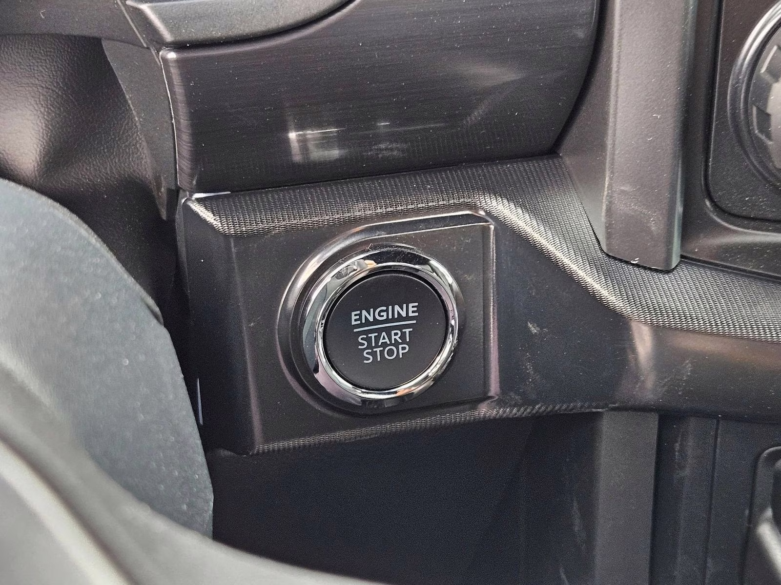 2026 Black Metallic Ford F-150 Lariat 4X4 Truck