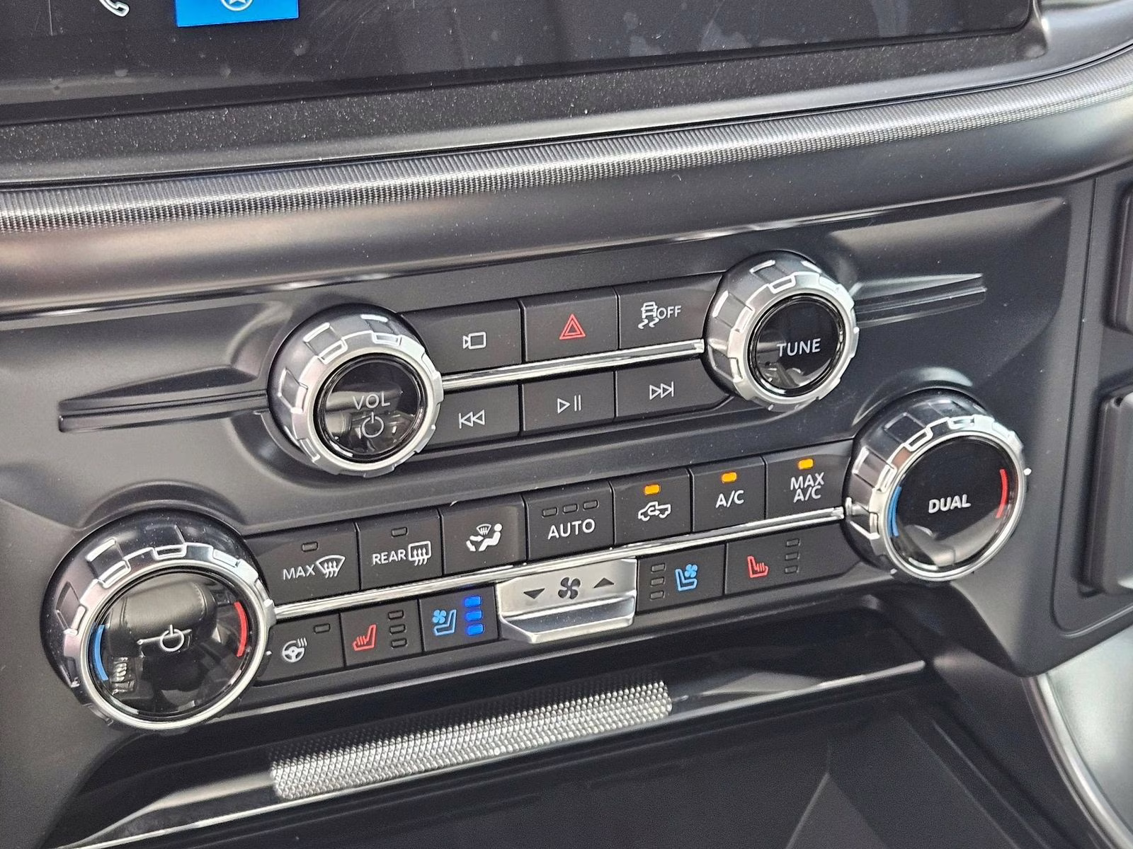 2026 Black Metallic Ford F-150 Lariat 4X4 Truck