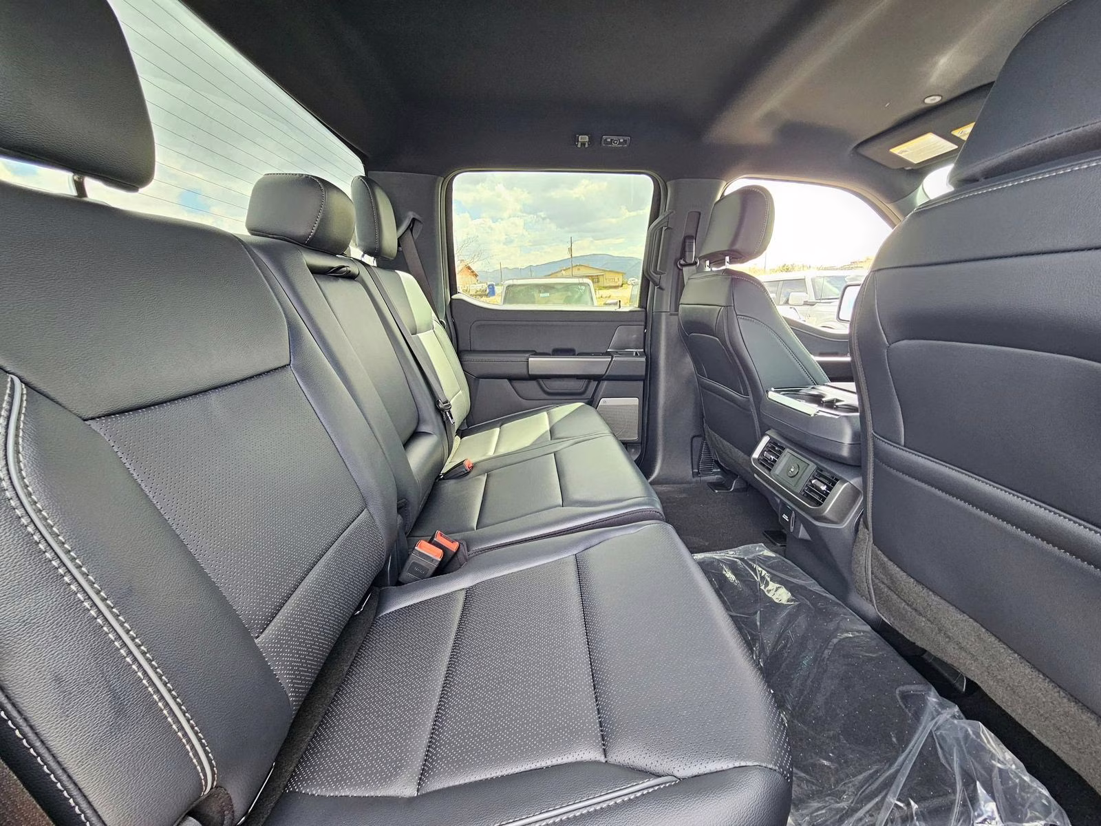 2026 Black Metallic Ford F-150 Lariat 4X4 Truck