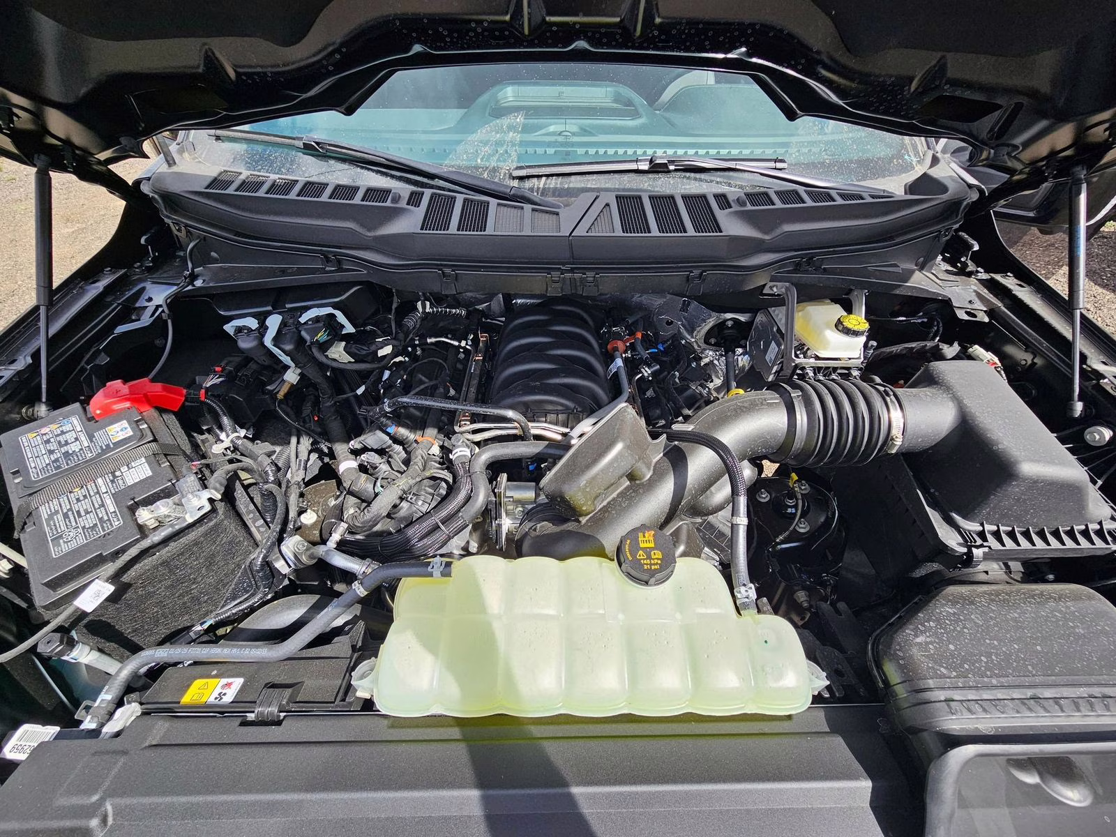 2026 Black Metallic Ford F-150 Lariat 4X4 Truck