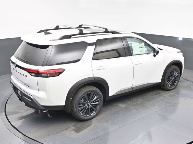 2026 Everest White Pearl Tricoat Nissan Pathfinder SL 4X4 SUV