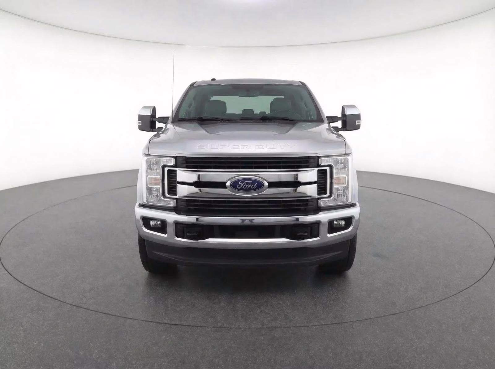 2019 Ingot Silver Ford Super Duty F-350 SRW XLT 4X4 Truck