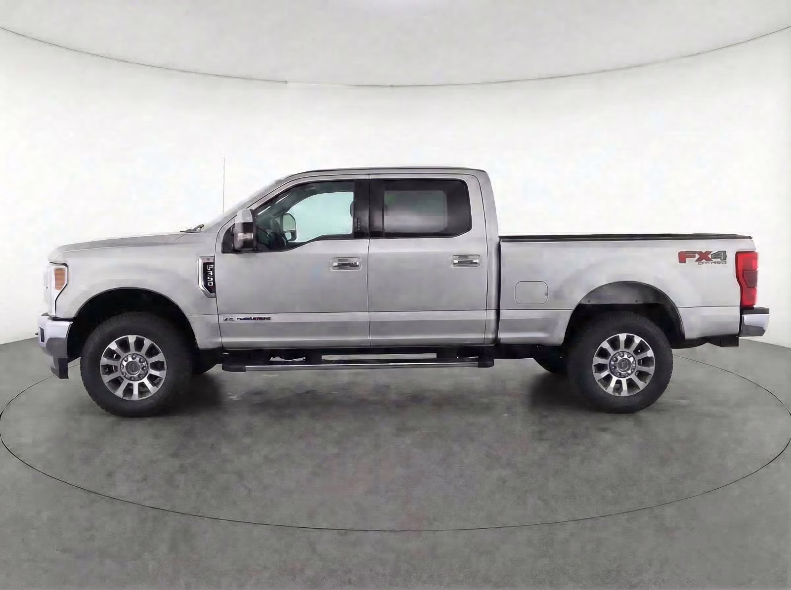 2019 Ingot Silver Ford Super Duty F-350 SRW XLT 4X4 Truck