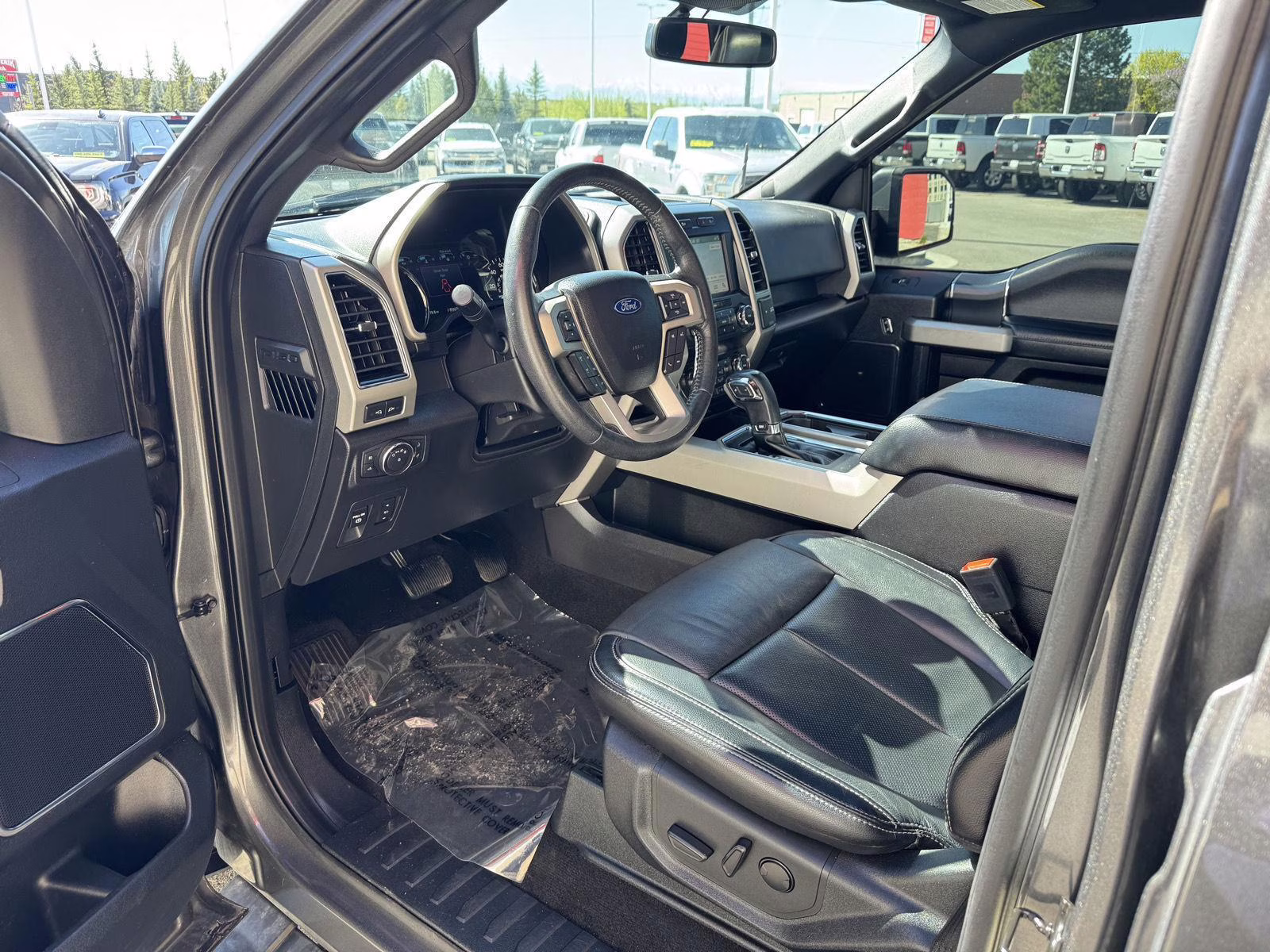 2019 Magnetic Ford F-150 LARIAT 4X4 Truck