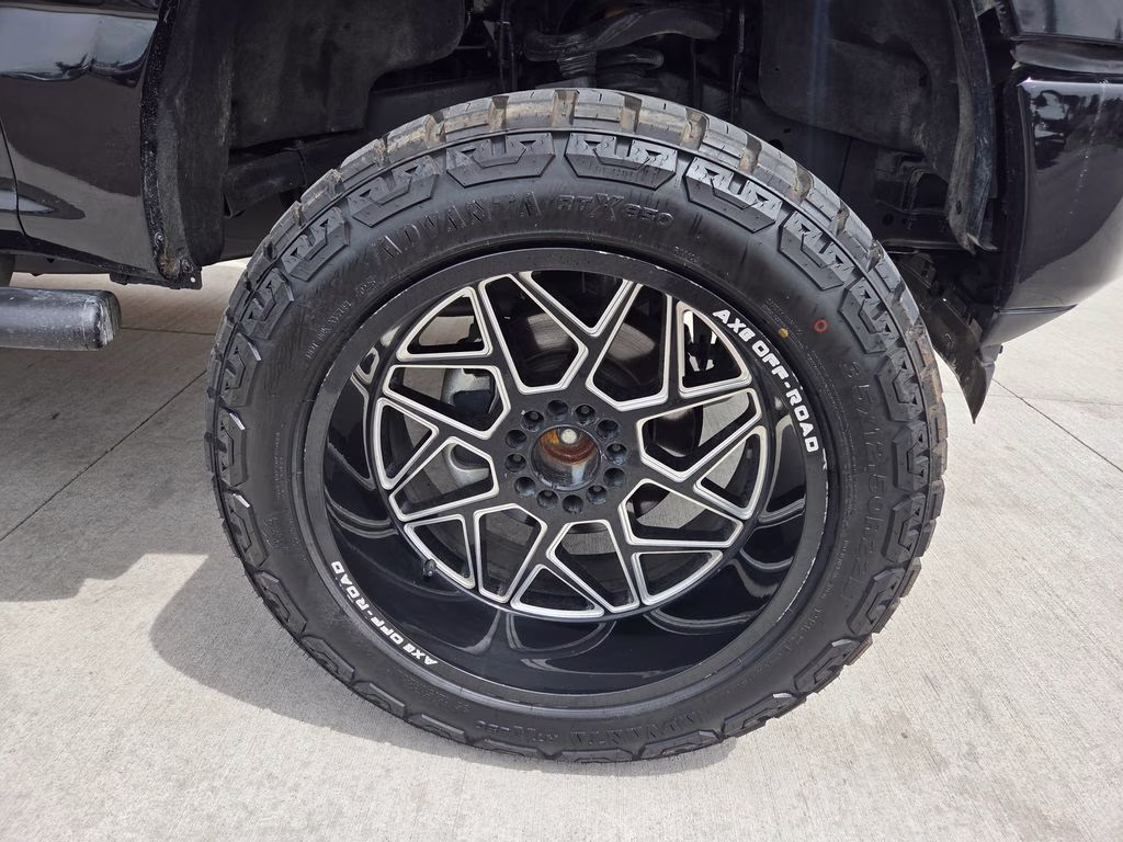 2019 Black Metallic Ford F-150 XL 4X4 Truck