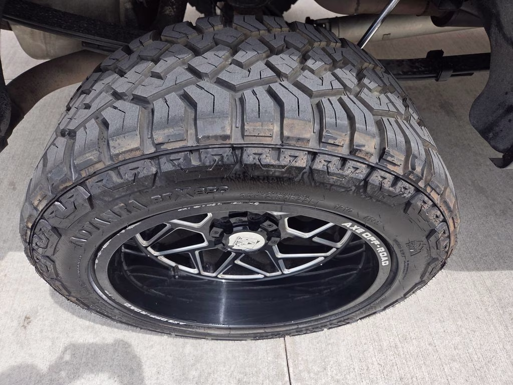 2019 Black Metallic Ford F-150 XL 4X4 Truck