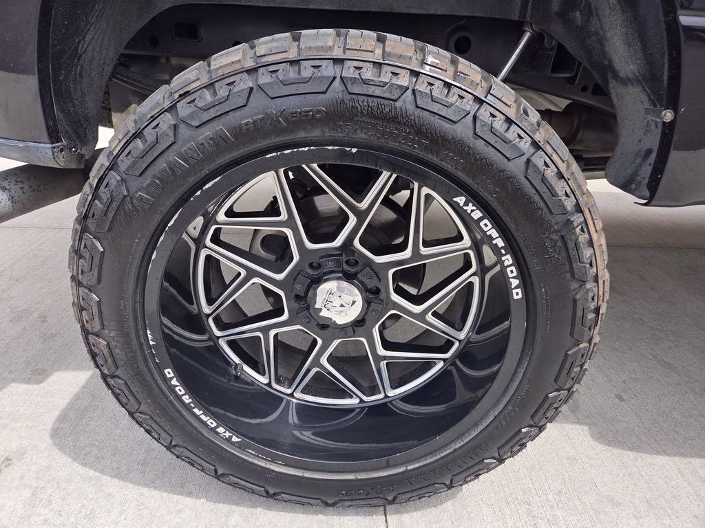 2019 Black Metallic Ford F-150 XL 4X4 Truck