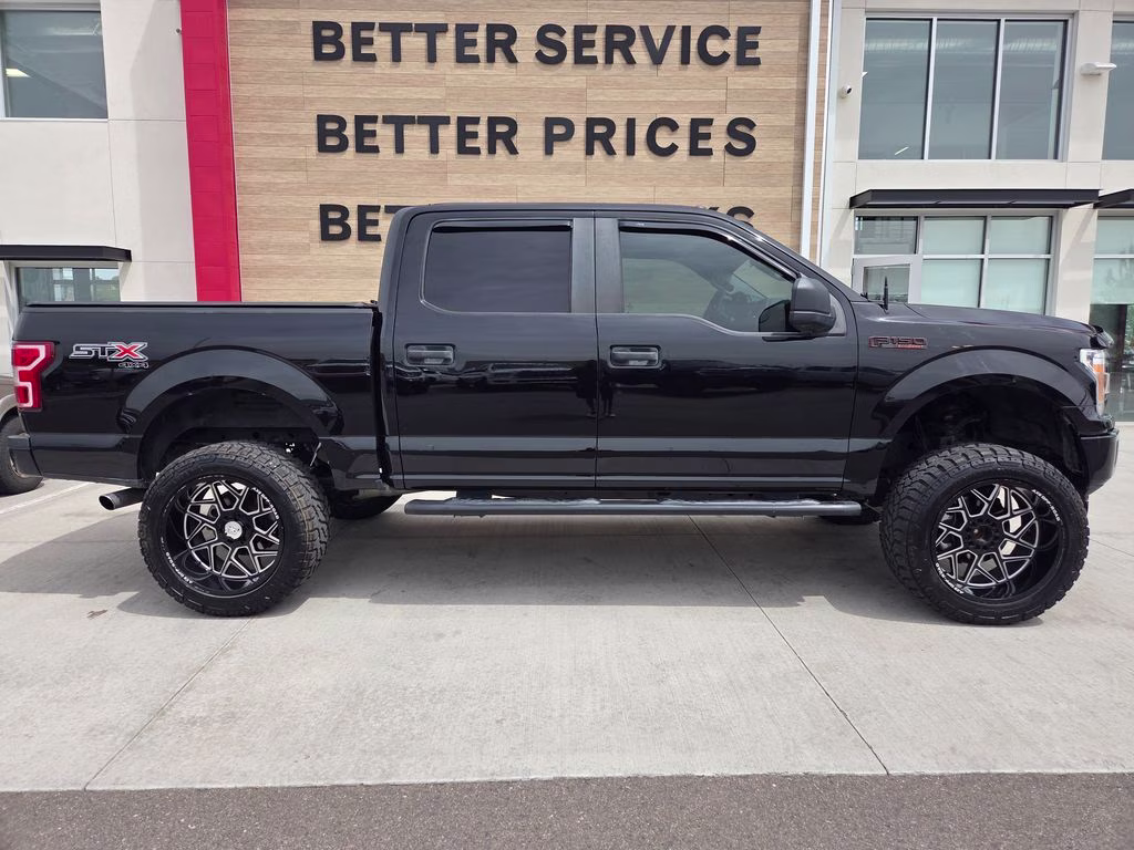 2019 Black Metallic Ford F-150 XL 4X4 Truck