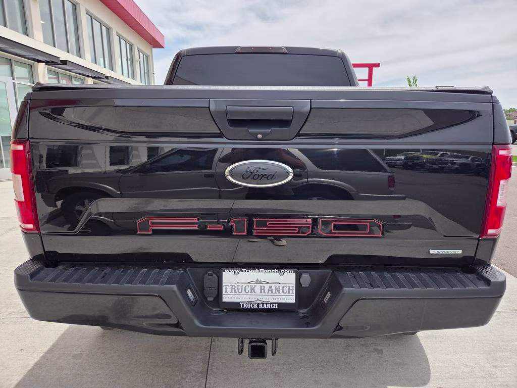 2019 Black Metallic Ford F-150 XL 4X4 Truck