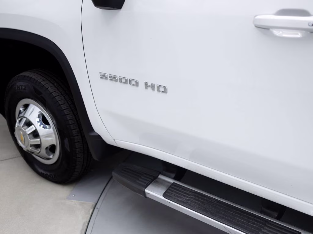 2024 Summit White Chevrolet Silverado 3500HD LT 4X4 Truck