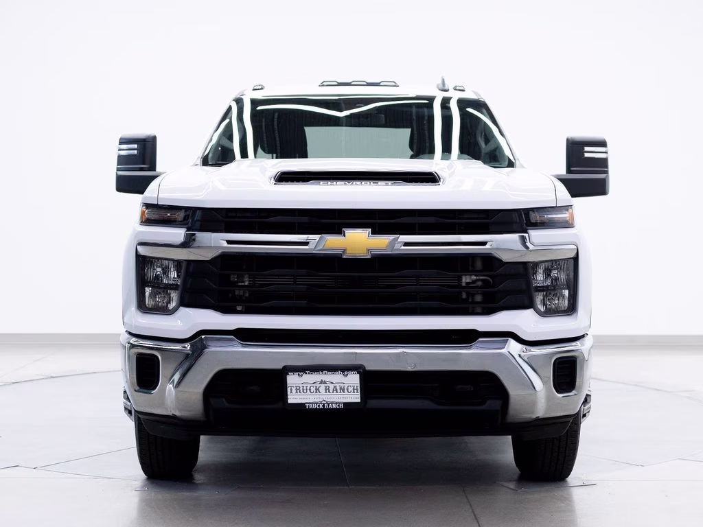 2024 Summit White Chevrolet Silverado 3500HD LT 4X4 Truck