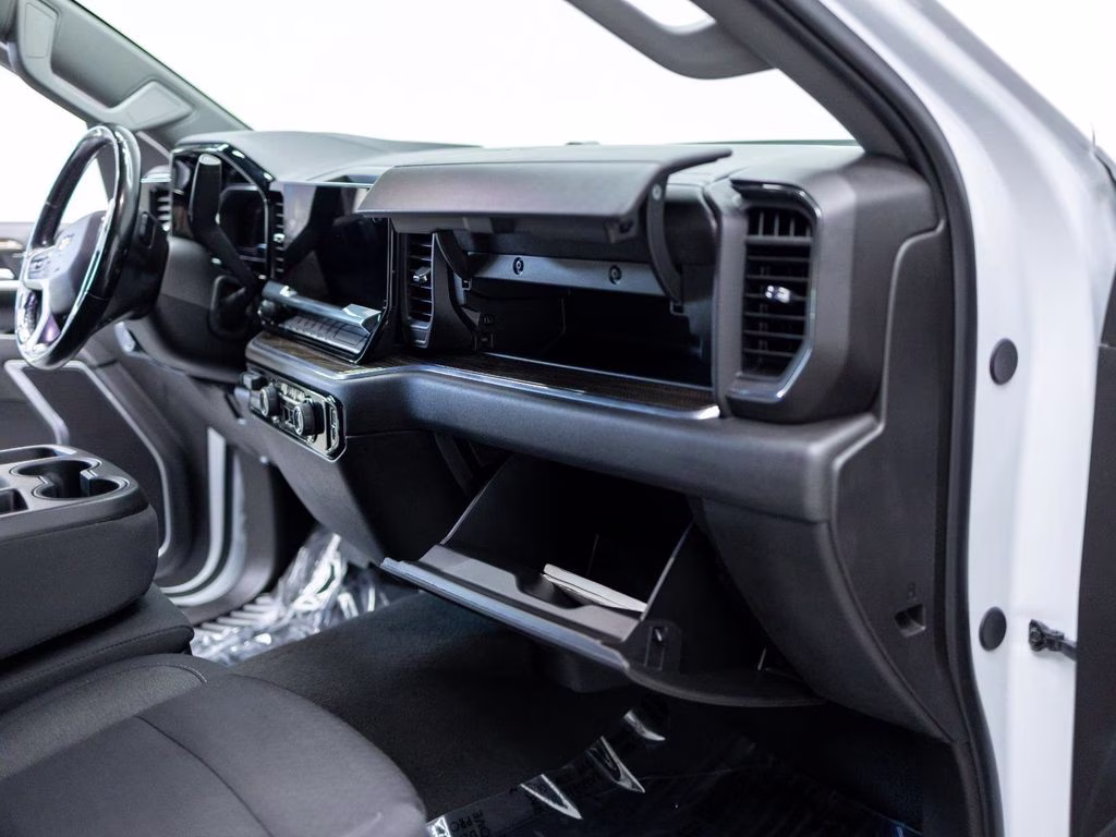2024 Summit White Chevrolet Silverado 3500HD LT 4X4 Truck