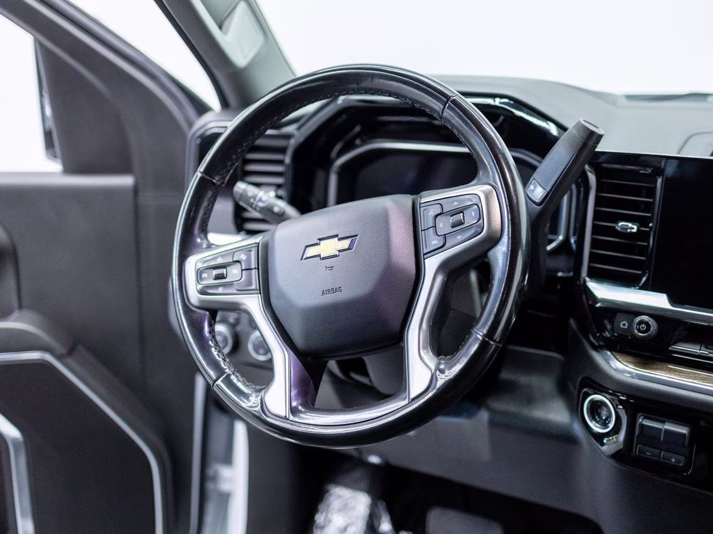 2024 Summit White Chevrolet Silverado 3500HD LT 4X4 Truck