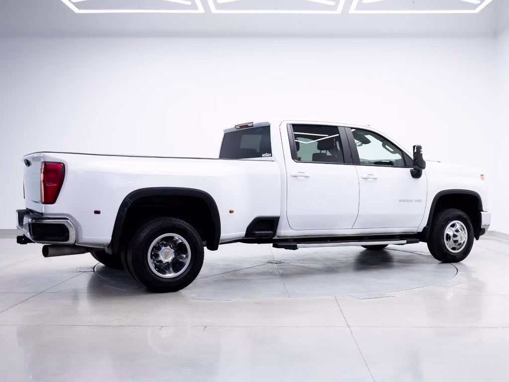 2024 Summit White Chevrolet Silverado 3500HD LT 4X4 Truck
