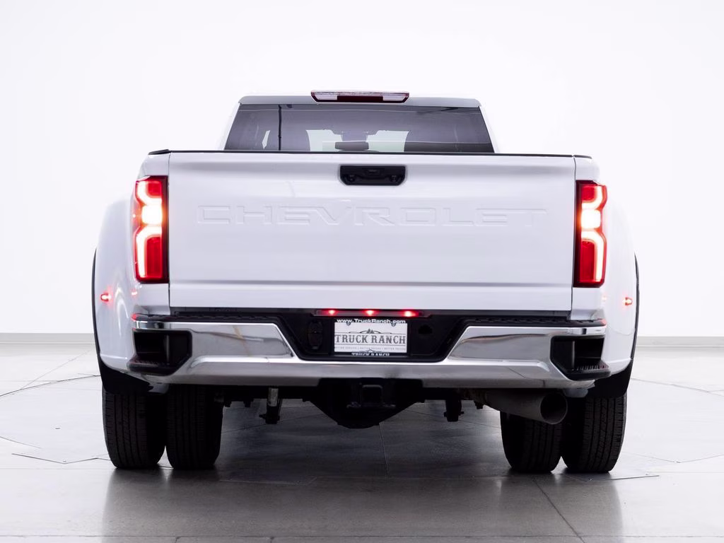 2024 Summit White Chevrolet Silverado 3500HD LT 4X4 Truck
