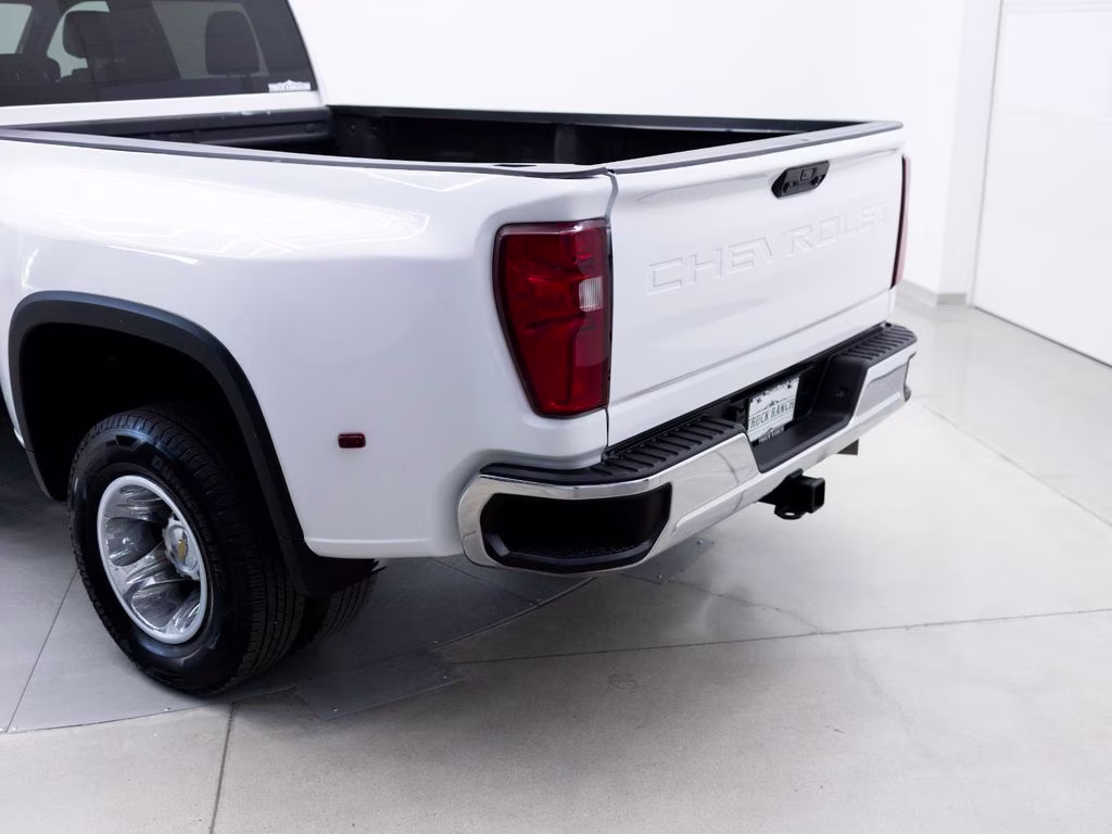 2024 Summit White Chevrolet Silverado 3500HD LT 4X4 Truck
