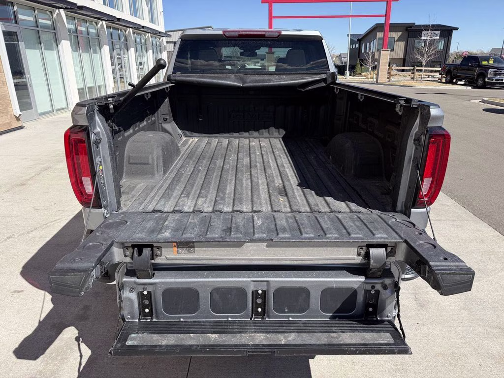 2023 Sterling Metallic GMC Sierra 1500 SLT 4X4 Truck