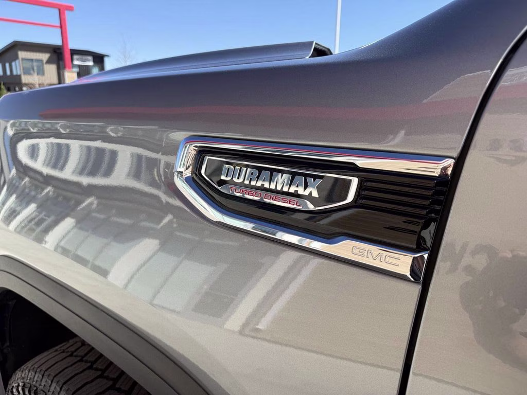 2023 Sterling Metallic GMC Sierra 1500 SLT 4X4 Truck