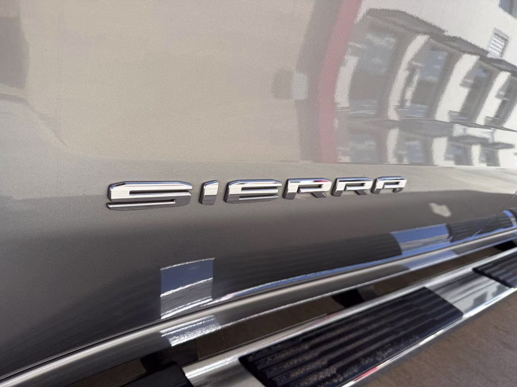 2023 Sterling Metallic GMC Sierra 1500 SLT 4X4 Truck