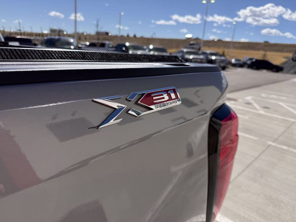 2023 Sterling Metallic GMC Sierra 1500 SLT 4X4 Truck