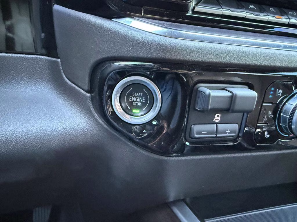 2023 Sterling Metallic GMC Sierra 1500 SLT 4X4 Truck