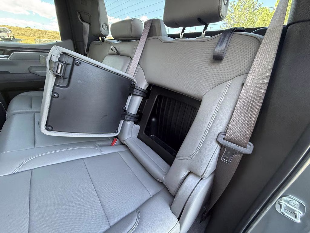 2023 Sterling Metallic GMC Sierra 1500 SLT 4X4 Truck