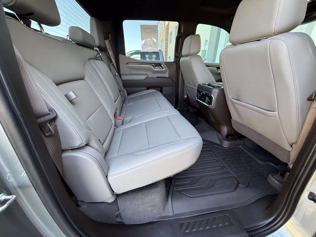 2023 Sterling Metallic GMC Sierra 1500 SLT 4X4 Truck