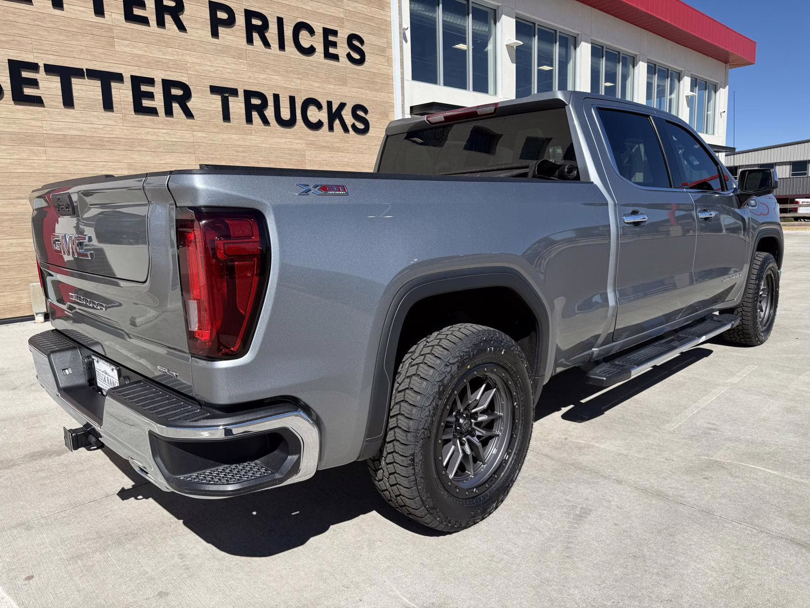 2023 Sterling Metallic GMC Sierra 1500 SLT 4X4 Truck