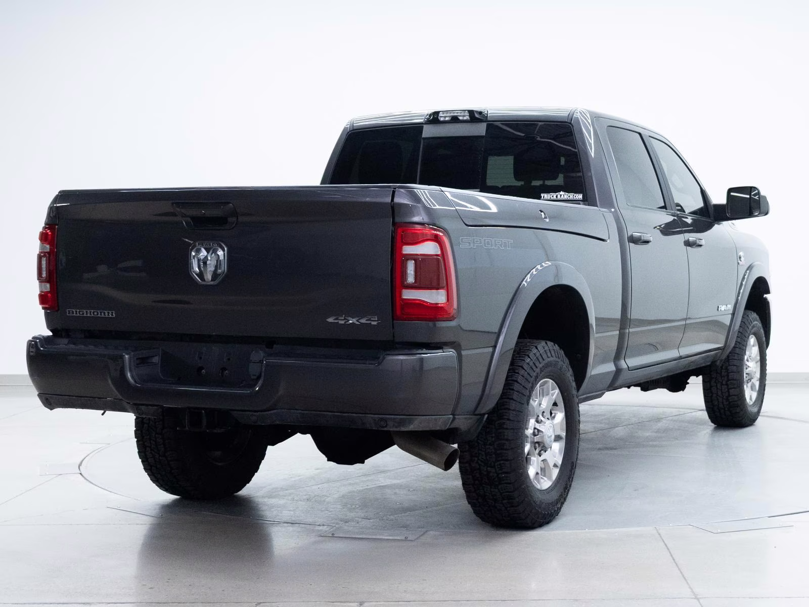 2022 Granite Crystal Metallic Clearcoat Ram 3500 Laramie 4X4 Truck