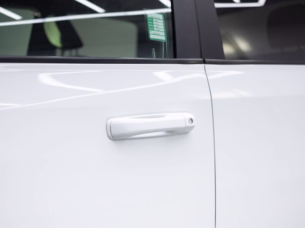 2021 Bright White Clearcoat Ram 2500 Big Horn 4X4 Truck