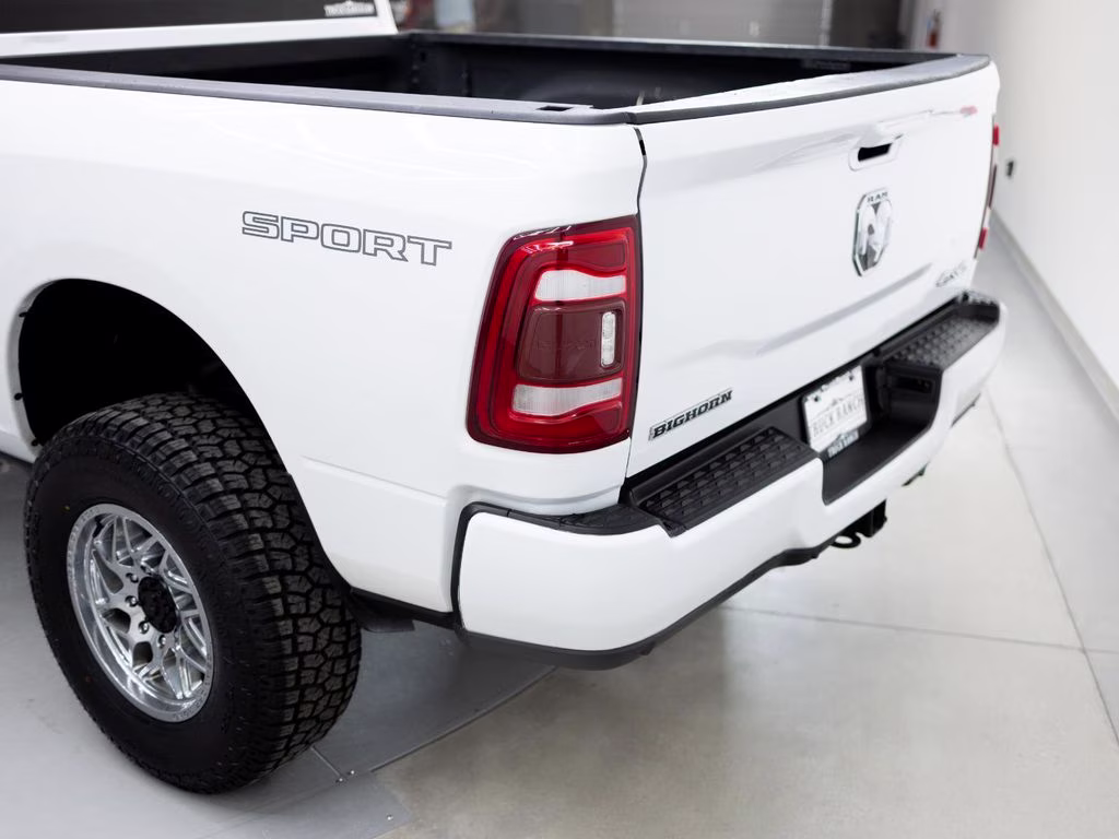 2021 Bright White Clearcoat Ram 2500 Big Horn 4X4 Truck
