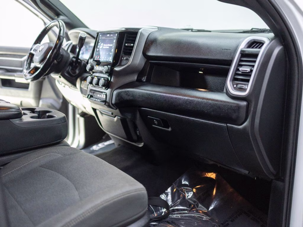 2021 Bright White Clearcoat Ram 2500 Big Horn 4X4 Truck
