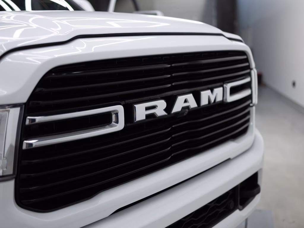 2021 Bright White Clearcoat Ram 2500 Big Horn 4X4 Truck