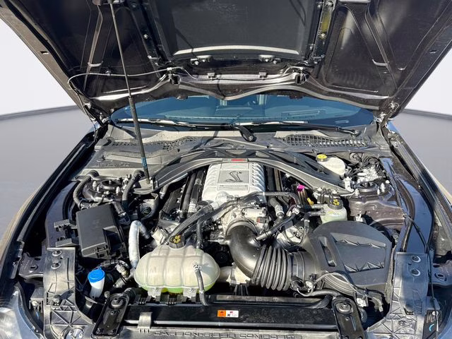 2022 Gray Metallic Ford Mustang Shelby GT500 RWD Coupe