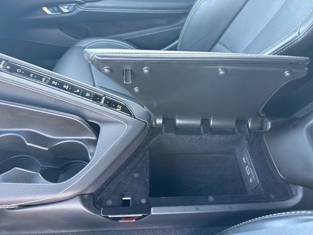 2021 Arctic White Chevrolet Corvette Stingray RWD Coupe
