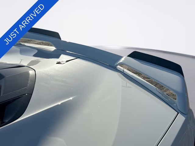 2021 Arctic White Chevrolet Corvette Stingray RWD Coupe