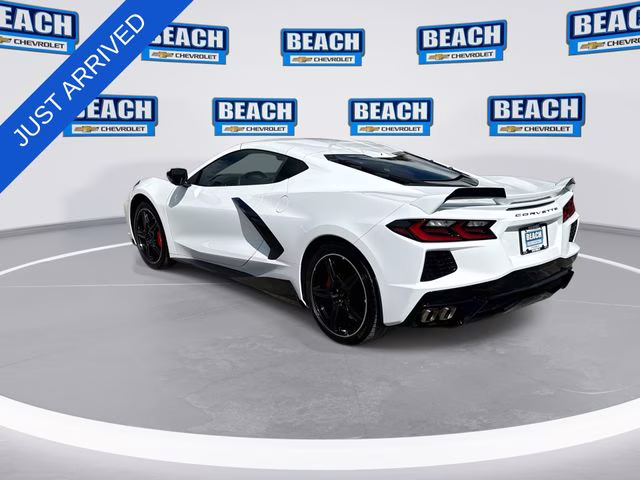 2021 Arctic White Chevrolet Corvette Stingray RWD Coupe