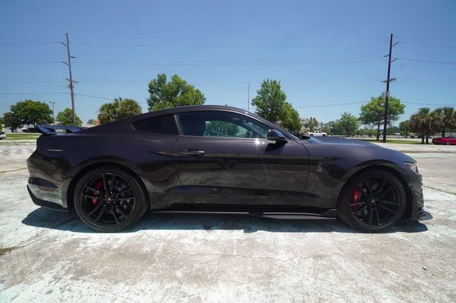 2022 Gray Metallic Ford Mustang Shelby GT500 RWD Coupe