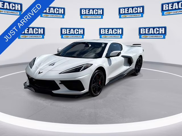 2021 Arctic White Chevrolet Corvette Stingray RWD Coupe