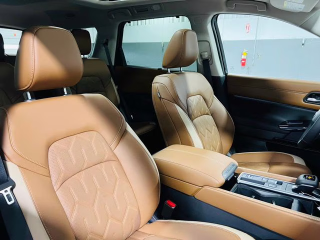 2026 Super Black Nissan Pathfinder Platinum FWD SUV