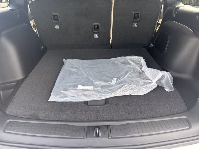 2026 Bright White Clearcoat Jeep Grand Cherokee Limited RWD SUV