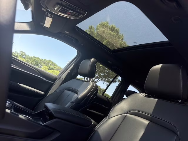 2026 Baltic Gray Metallic Clearcoat Jeep Grand Cherokee Limited 4X4 SUV