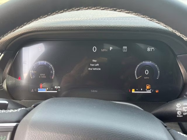 2026 Bright White Clearcoat Jeep Grand Cherokee Limited RWD SUV