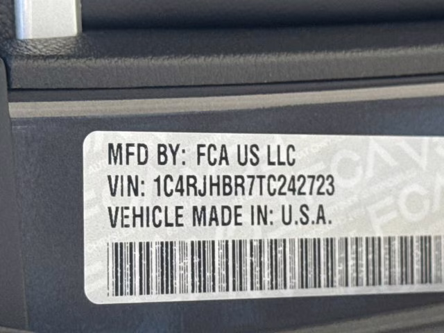 2026 Baltic Gray Metallic Clearcoat Jeep Grand Cherokee Limited 4X4 SUV