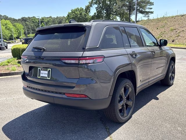 2026 Baltic Gray Metallic Clearcoat Jeep Grand Cherokee Limited 4X4 SUV