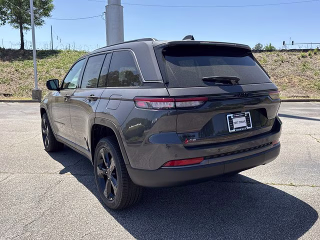 2026 Baltic Gray Metallic Clearcoat Jeep Grand Cherokee Limited 4X4 SUV