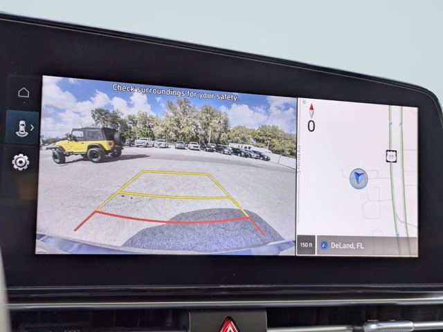 2025 Amazon Gray Hyundai Elantra SEL Convenience FWD Sedan